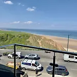 Penthouse North Sea Front *